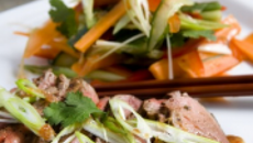 Salade de viande de bœuf à l'orientale
