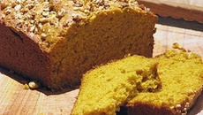 Cake butternut, épices & pralin