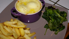 Œufs gratinés à la béchamel mozza et gruyère