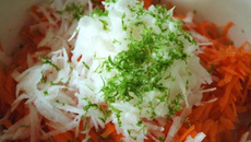 Salade de daikon et carottes à la thaïlandaise