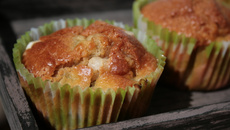 Muffins à la rhubarbe et au sucre perlé