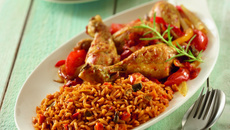 Poulet basquaise au riz à la Méditerranéenne