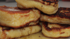 Pancakes façon pain perdu maison