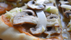 Pizza aux champignons