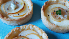 Tartelettes aux poires et au gorgonzola