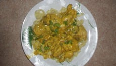 Tagliatelles au poulet et curry