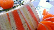 Charlotte de courgettes au surimi