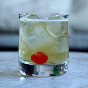 Vodka egg sour