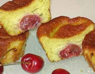 Recette Petits Gateaux Au Yaourt Cerises Et Pistaches 750g