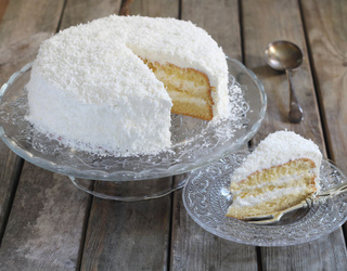 Recette Layer Cake Moelleux A La Noix De Coco En Video