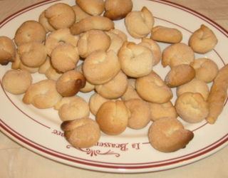 Recette Petits Gateaux Au Vin Blanc En Video