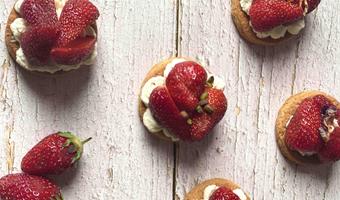 "C'est ma botte secrète" : ces tartelettes express aux fraises sont prêtes en 10 minutes bluffent tout le monde
