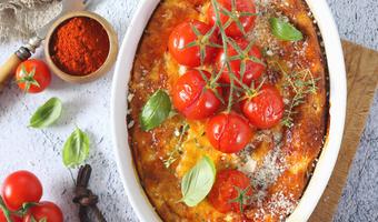 Fini la tomate-mozza : Laurent Mariotte propose sa recette simple mais gourmande de clafoutis salé avec les deux stars de l’été