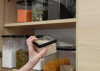 Ces 5 aliments du quotidien que vous pouvez (vraiment) consommer des mois après leur date de péremption