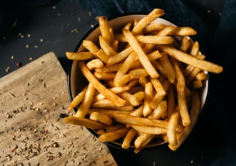 Faire des frites au micro-ondes ? C’est possible selon la science (et en plus c’est moins gras)
