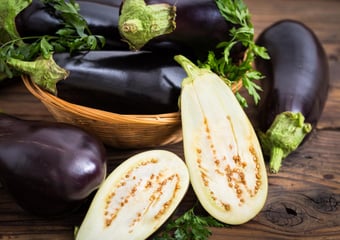 “À tous ceux qui n’aiment pas l’aubergine, cette recette est magnifique” : le secret de Norbert Tarayre pour apprécier ce légume