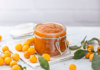 “Super facile à suivre !” découvrez la meilleure recette de confiture aux mirabelles selon les lecteurs de 750 g