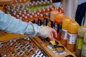 Fan de piment ? Ce célèbre marché parisien défie vos papilles avec une soirée enflammée