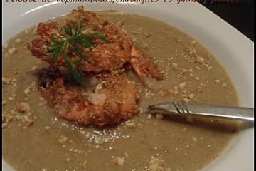 Velouté de topinambour, châtaigne et gambas panées