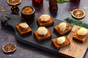 Toast de foie gras et chutney de mangue