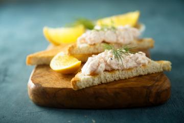 Toasts crevettes