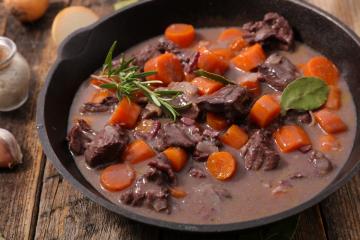 Boeuf bourguignon traditionnel