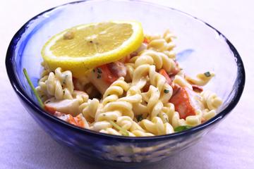 Salade de pâtes surimi