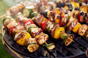 Brochettes de poulet au barbecue