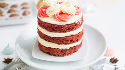 Oubliez la crème au beurre : la chantilly brésilienne est la recette magique et inratable pour décorer tous vos gâteaux