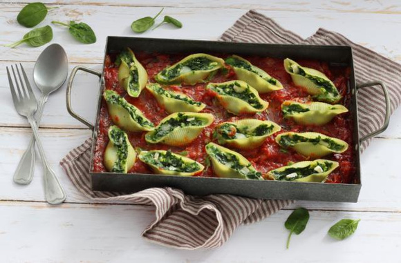 Conchiglioni farcis aux épinards et au Minibri. Silvia Santucci