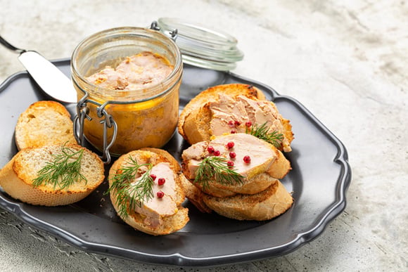 Conseils foie gras : cuisson, assaisonnement, accompagnement... Tout savoir sur le foie gras pour un Noël réussi