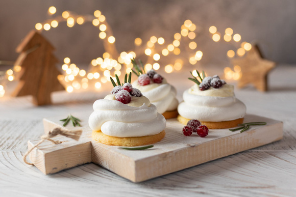 Noël 2023 : 5 idées de desserts pour changer de la traditionnelle bûche