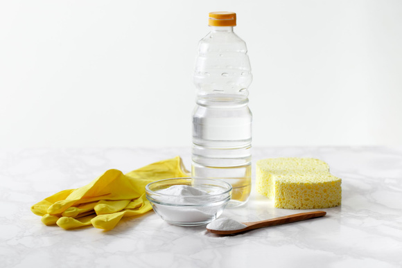 @ Adobe Stock/ Vinaigre blanc 
