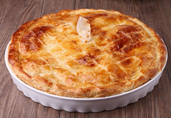 Pithiviers jambon-fromage. Adobestock