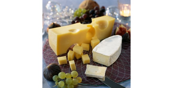 Que risque-t-on à consommer ce fromage ? Adobestock