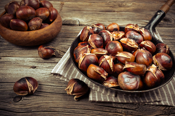 Châtaignes : connaissez-vous cette astuce pour trier les fruits sains des fruits pourris ?