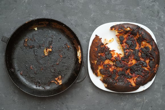 Ces astuces pour se débarrasser des odeurs de brulé dans la cuisine sans vivre la fenêtre ouverte