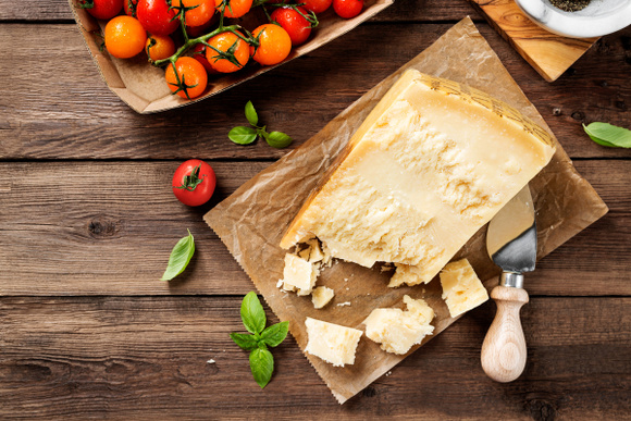 Comment reconnaître un vrai parmesan même au supermarché ?