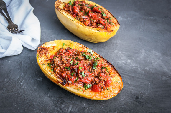 Courge spaghetti rôtie. Adobestock