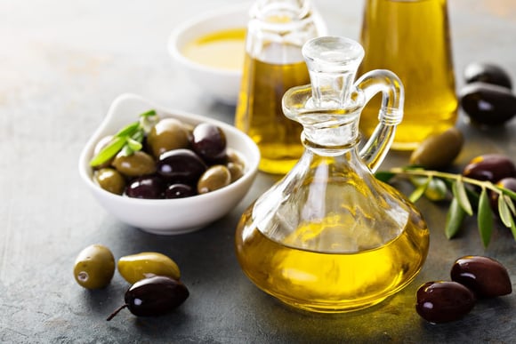 Voici comment ce chef italien repère une vraie bonne huile d’olive (et vous devriez faire pareil)
