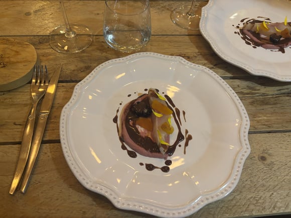 3 bonnes raisons de pousser la porte de Datcha, un restaurant bistronomique à la cuisine authentique et sincère !