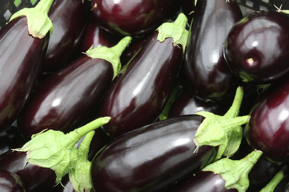 Aubergines : ce détail insoupçonné à vérifier pour bien les choisir en fonction de votre recette