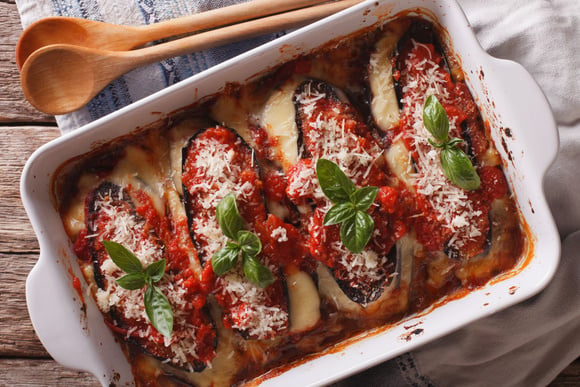 Nos meilleures recettes avec des aubergines. Adobestock