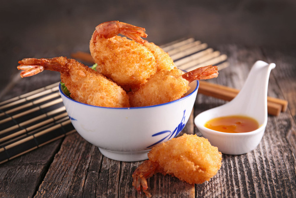 "Une recette simple à faire pour l’apéro !" : Norbert Tarayre partage sa recette de beignets de crevettes !
