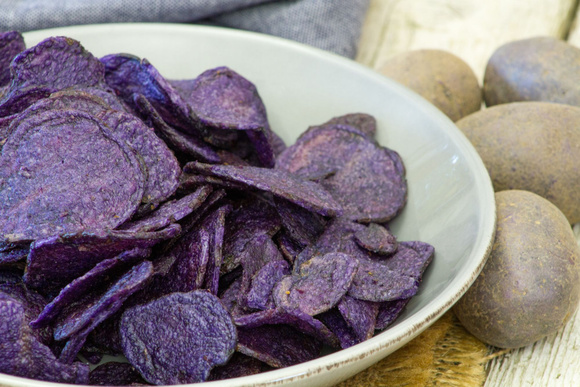 Osez les chips de patate violette !
