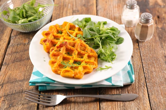 Voici nos meilleures recettes de gaufres salées qui enchanteront petits et grands !