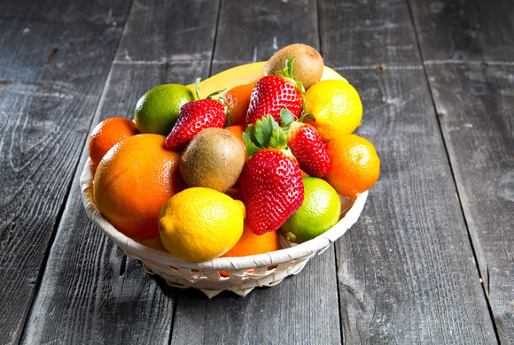Quels sont les fruits les moins sucrés à privilégier pour éviter le pic de glycémie ?