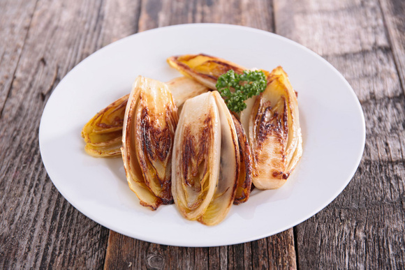 Endives à l'orange Adobe Stock