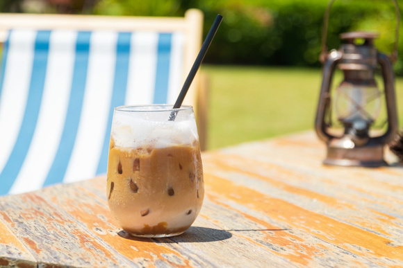 Comment faire un vrai café frappé à la grecque ?