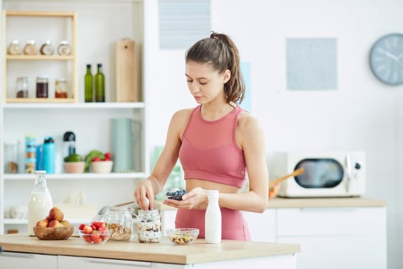 Courir le matin : le petit-déjeuner idéal pour booster vos performances sans maux de ventre